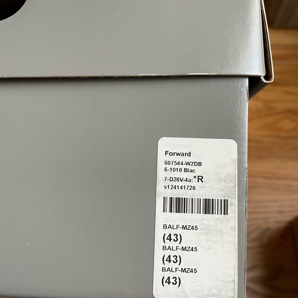 SOLD!! 100% Authentic Balenciaga Speed Light Sneaker Clear NEW IN BOX 9 43 11 - Picture 3 of 7